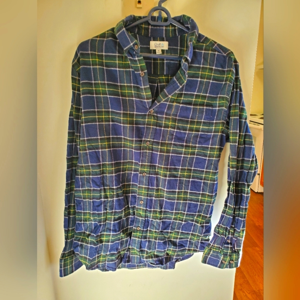 Croft & Barrow blue stripe flannel shirt. Medium